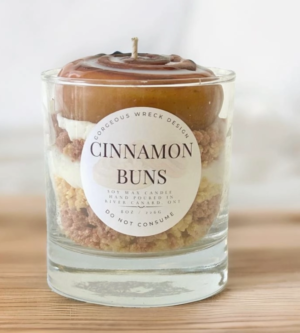 cinnamon bun candle