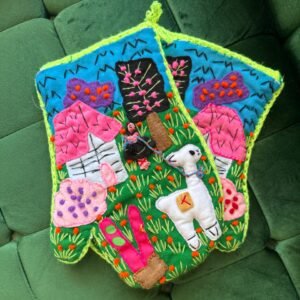 Hand made manopras