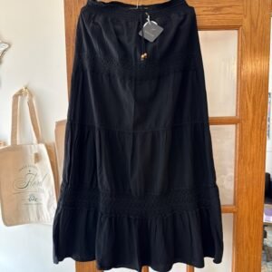 Size small warmi skirt